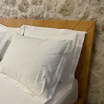 Valta 4*
