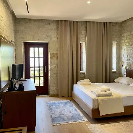 Hotel Valta